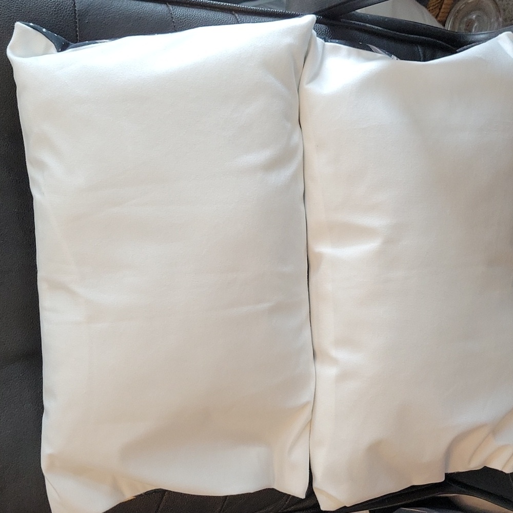 2 Solar System Pillow Shams - Picture 2 of 3